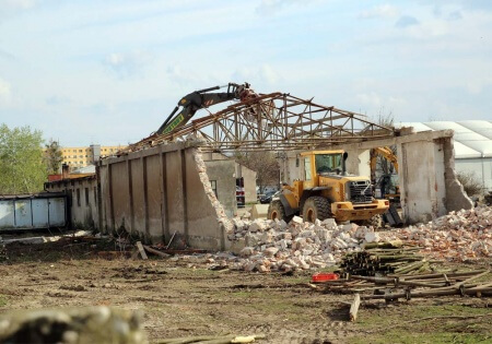 Búracie práce objektov pri výstavbe KAUFLAND - Šamorín - 2014